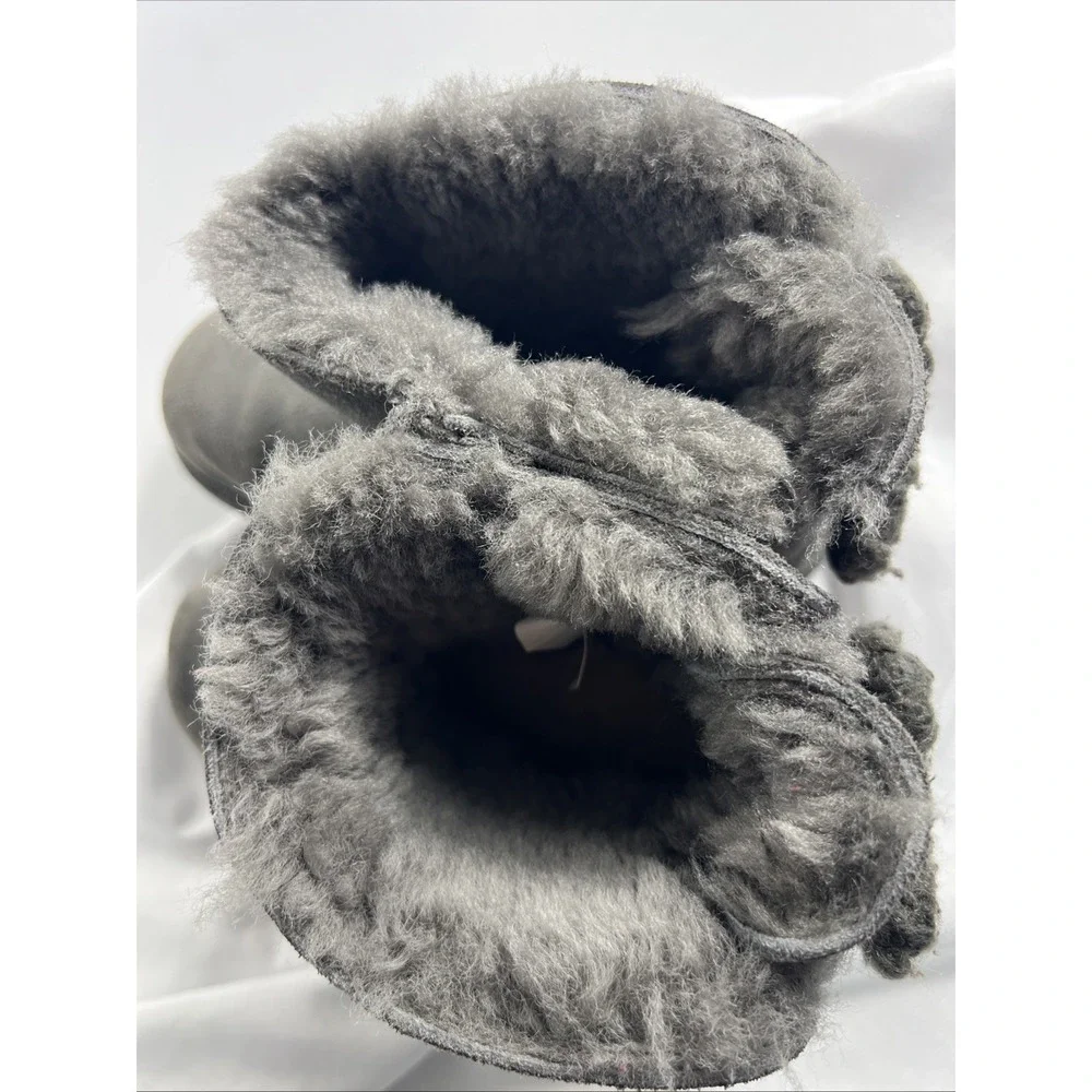 UGG Kids Bailey Bow Gray Suede Boots Youth Size US 3 / EU 35